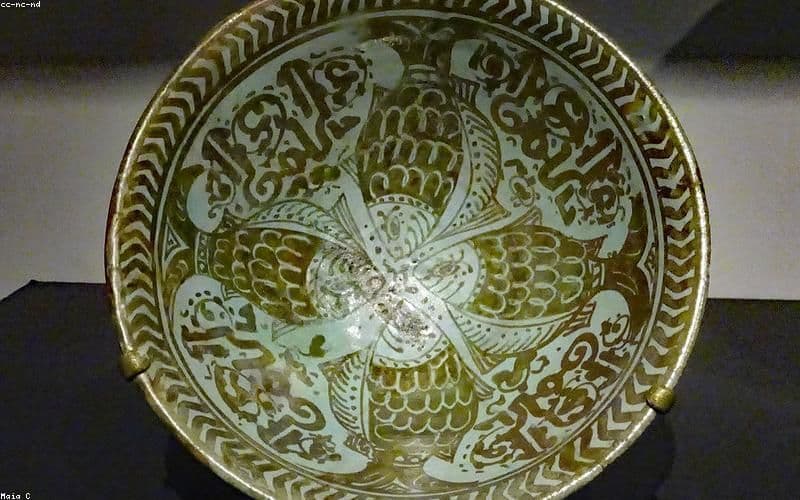 Bowls & Serveware